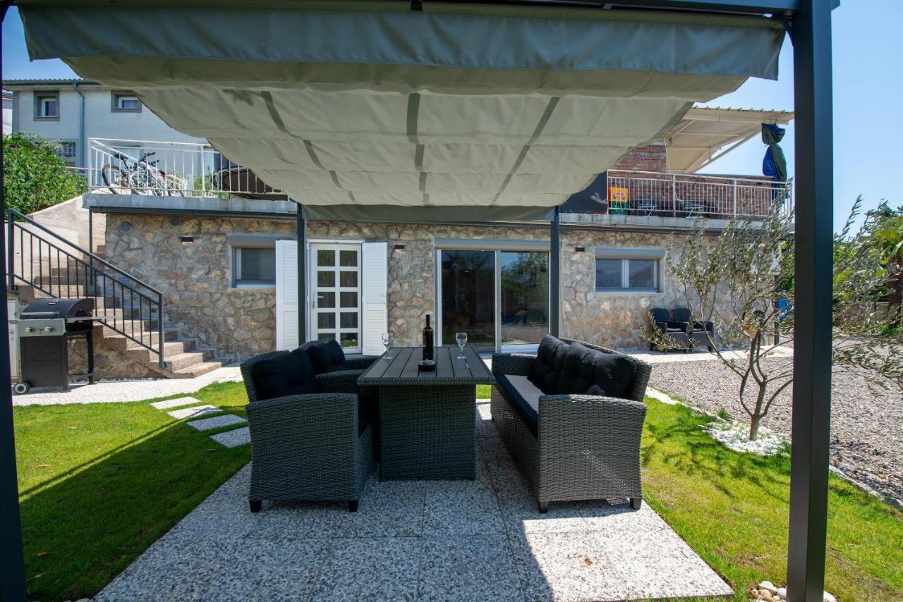Apartman Noa Kastav Esterno foto
