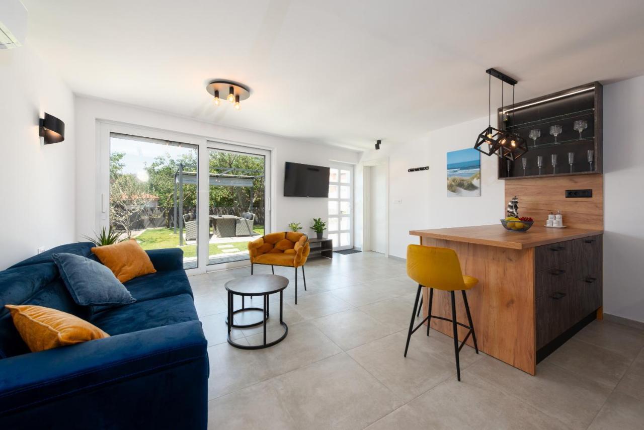 Apartman Noa Kastav Esterno foto