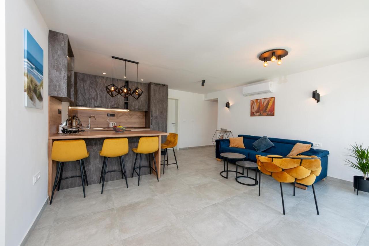 Apartman Noa Kastav Esterno foto